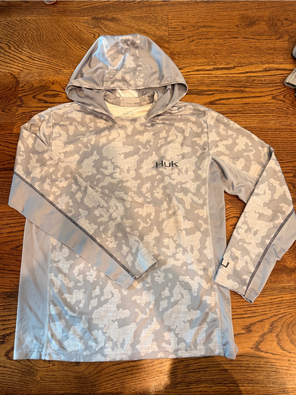 Huk Camo Performance Hoodie - Light Gray & White